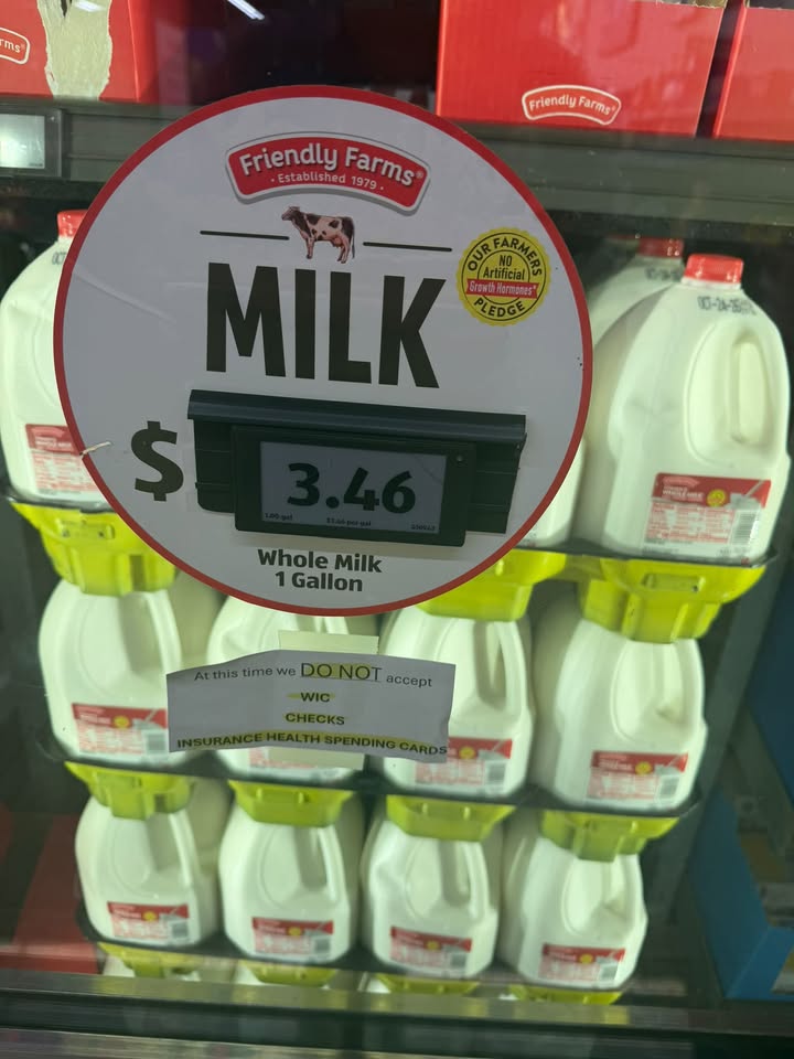 Milk￼ at Aldi